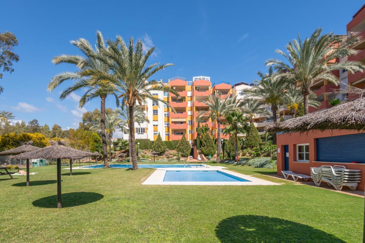 Con Piscina, Golf Y Solarium By Rent Me Appartement
